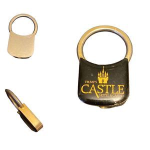 Trump Castle Hotel & Casino Black/Gold keychain